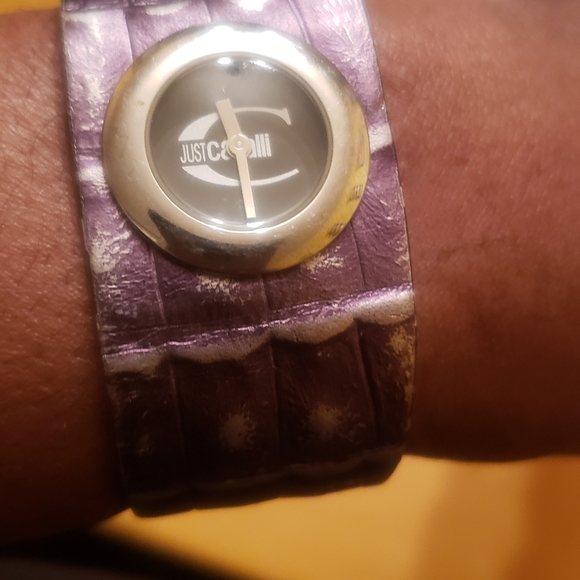 Watch - Picture 5 of 5